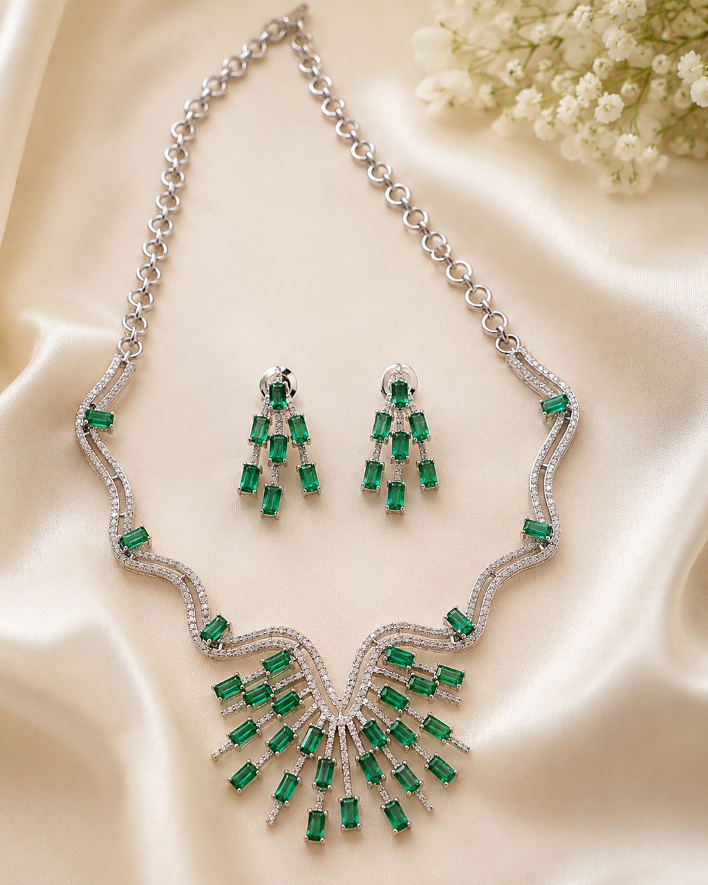 Emerald & Diamond Sunburst Necklace & Earring Set – H5185