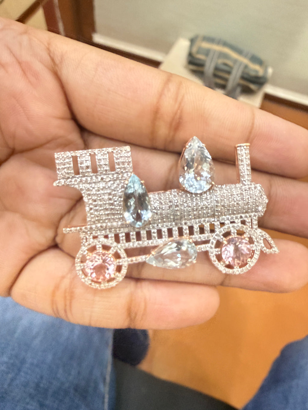 Aquamarine, Morganite & Diamond Train Brooch – N8958
