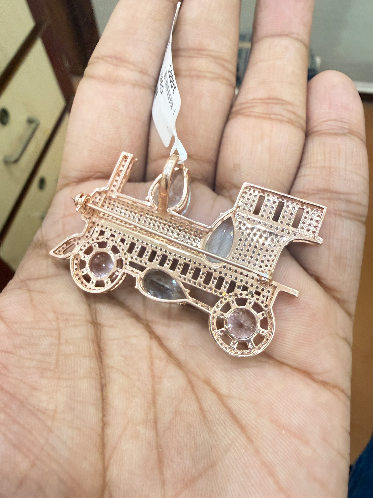 Aquamarine, Morganite & Diamond Train Brooch – N8958